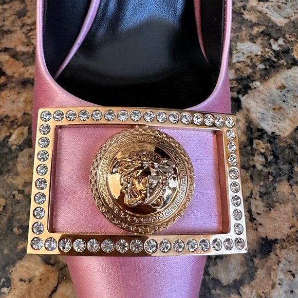 Versace Medusa Biggie Buckle Satin Pumps in Rose Pink - Picture 14 of 14